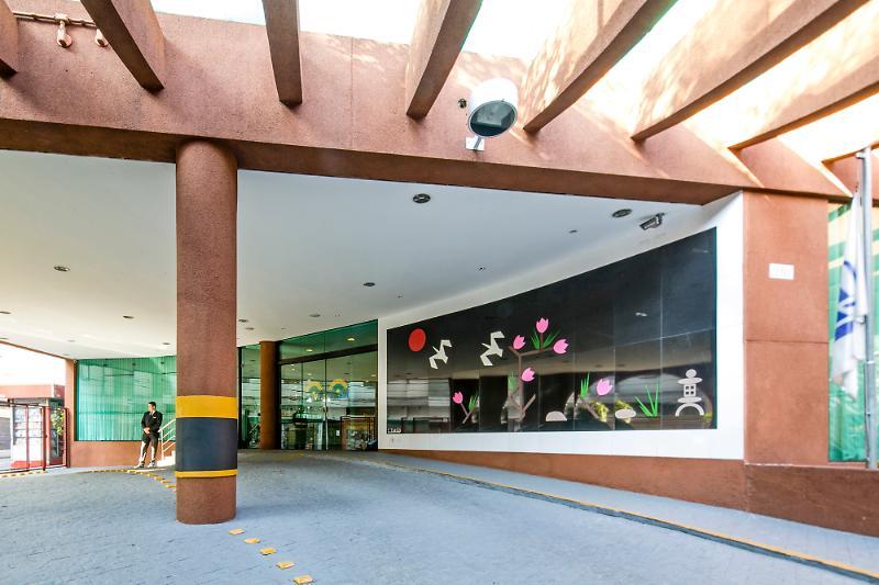 Leques Brasil Hotel Escola São Paulo Exteriör bild